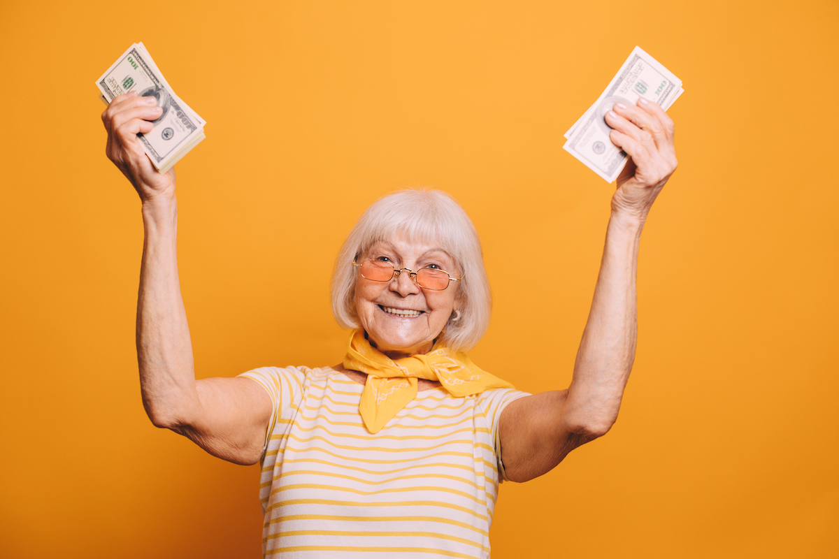 5 Tips for Living Affordably as a Senior