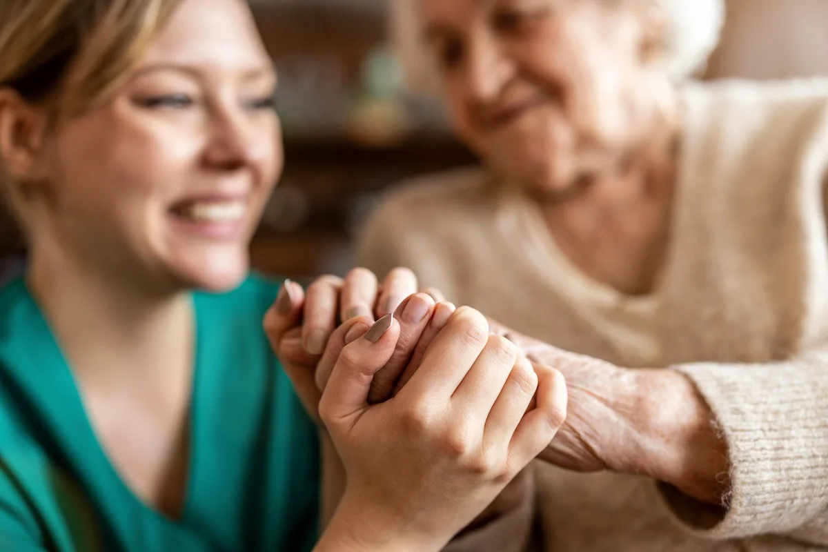 Caring for Loved Ones with Alzheimer’s: A Guide to Resources and Support